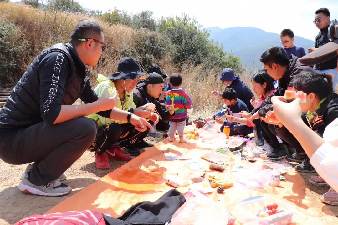 麗江文筆峰徒步線(xiàn)路推薦