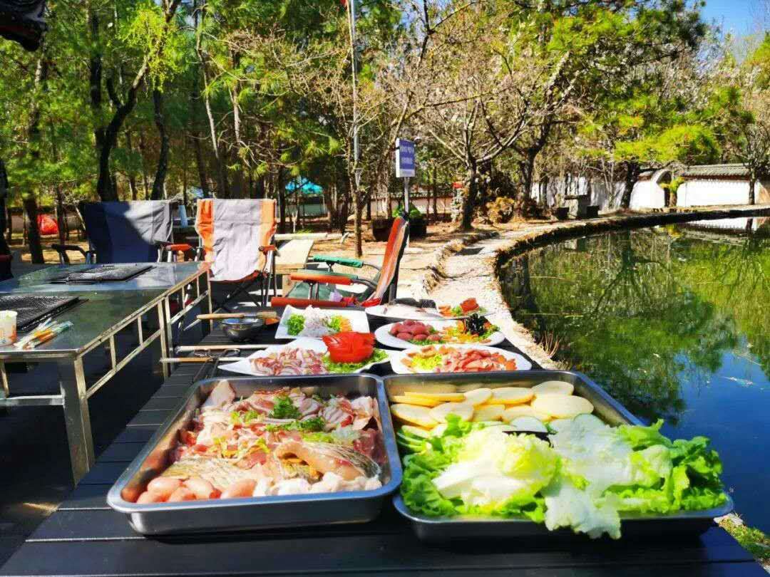 麗江格拉丹草原戶(hù)外拓展徒步路線(xiàn)